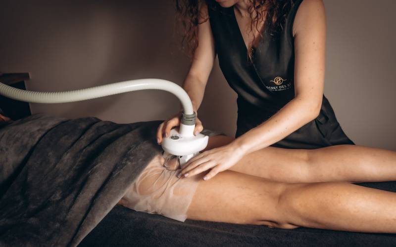 Cryolypolise des cuisses à Balma